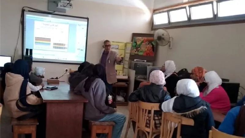 بني سويف تطلق ورشاً تدريبية مبتكرة لدعم الطلاب الموهوبين علمياً