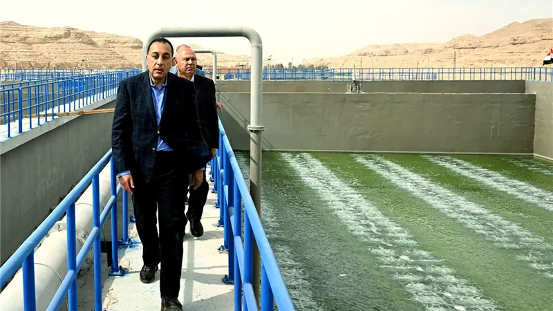 مدبولي يتفقد محطة معالجة الصرف الثلاثية بـ بني حسن الشروق بالمنيا|صور