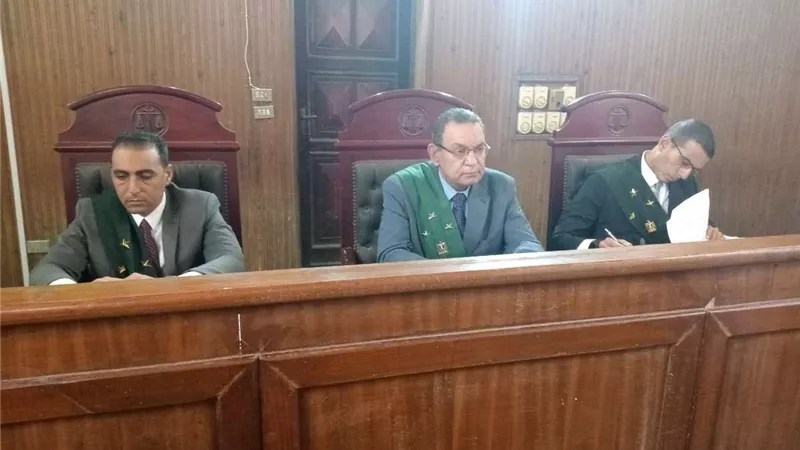إحالة 3 للمحاكمة الجنائية بـ فوه لاتهامهم بتهمة قتل نجار دسوق واستعراض قوة