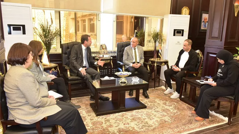 من الأقصر.. السفير الإسباني يبدي إعجابه الشديد بالحضارة المصرية القديمة