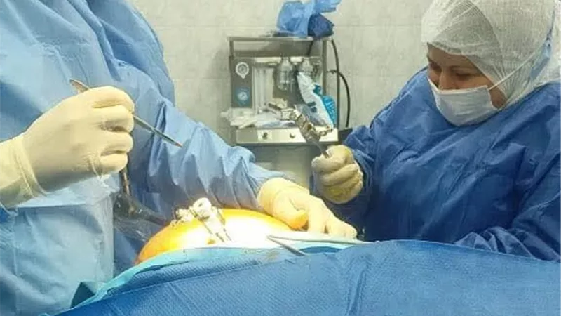مستشفى الروضة المركزي ينجح في استئصال مرارة بالمنظار لحالة حرجة