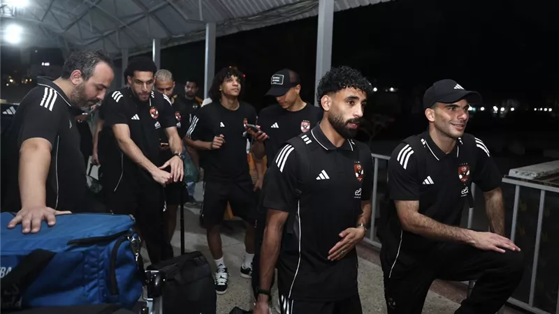 وليد صلاح الدين مشيدا بالشناوي وتريزيجيه: الالتزام والروح سر قوة الأهلي