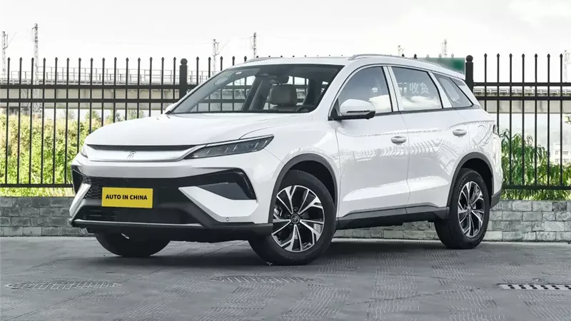 BYD سونج برو.. سيارة هجينة رياضية تجمع بين الأداء القوي والتصميم العصري
