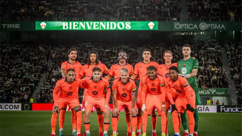 برشلونة يصعق إلتشي بثلاثية ويحافظ على صدارة الدوري الإسباني
