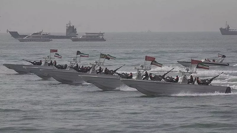 مستشار أمن قومي: مناورات مضيق هرمز ترفع منسوب التوتر العالمي|فيديو