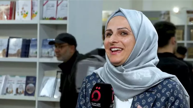شاعرة فلسطينية: القاهرة تحتضنك عندما تعرف أنك فلسطيني|فيديو
