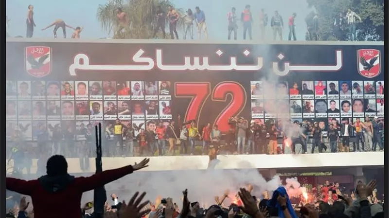 بالصور والمنشورات.. نجوم كرة القدم يحيون ذكرى شهداء الأهلي