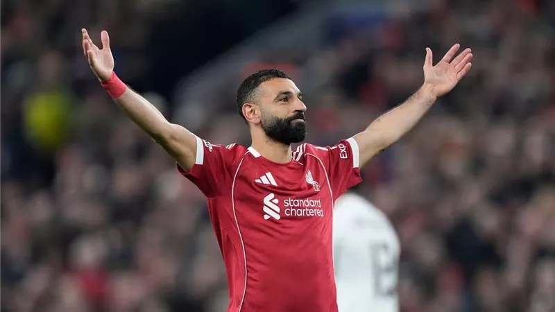 محمد صلاح يتفوق على روني وهنري بأرقام تاريخية في أنفيلد