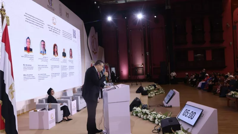عمرو الليثي: استراتيجية إعلامية موحدة لدعم المرأة بـ«التعاون الإسلامي»