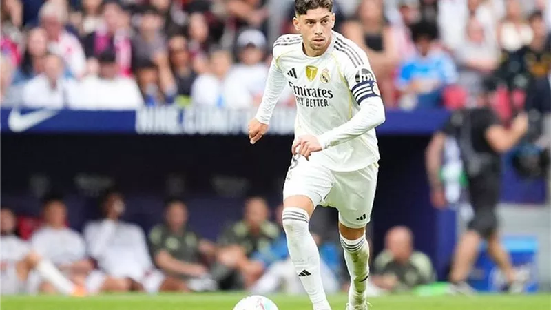 فيدريكو فالفيردي يكشف سر نجاح ريال مدريد أمام السيتي