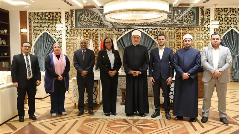 مفتي الجمهورية يستقبل وفدا كنديا لمكافحة الإرهاب