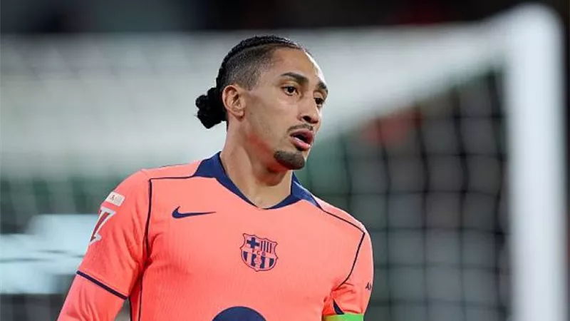 موقف رافينيا وكوندي من مواجهة ألباسيتي في ربع نهائي كأس ملك إسبانيا