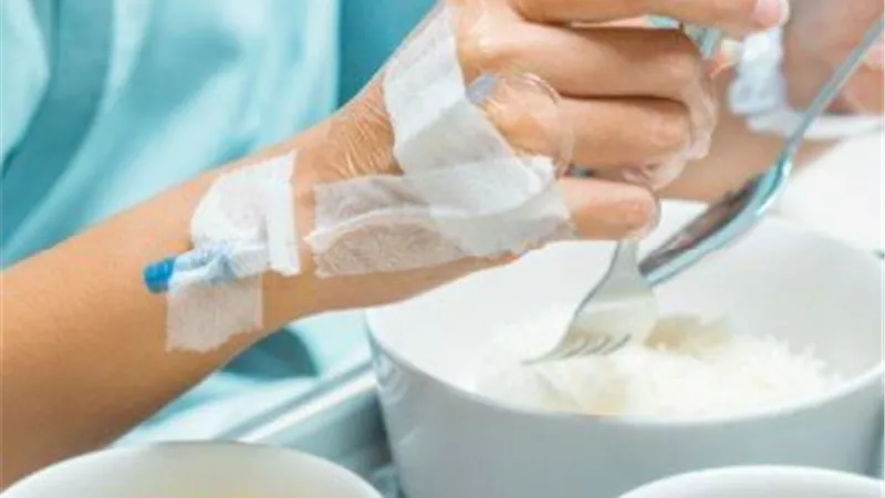 ما هو حد المرض المبيح للإفطار في رمضان؟.. دار الإفتاء تجيب 