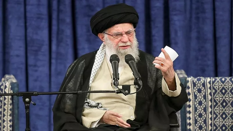 خبير: تصريحات خامنئي تؤكد استعداد إيران لفتح مسارات تفاوضية|فيديو