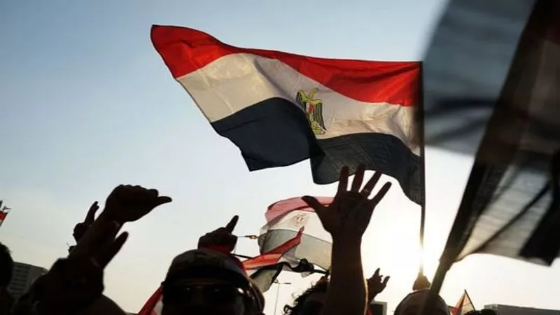 خبير علاقات دولية: مصر تعتمد مبدأ السلام للجميع وتسعى لنزع فتيل الأزمات