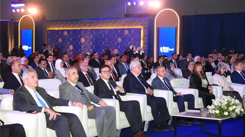 رئيس جامعة المنيا : توفير بيئة آمنة ومحفزة تحفظ كرامة الطلاب ذوي الإعاقة