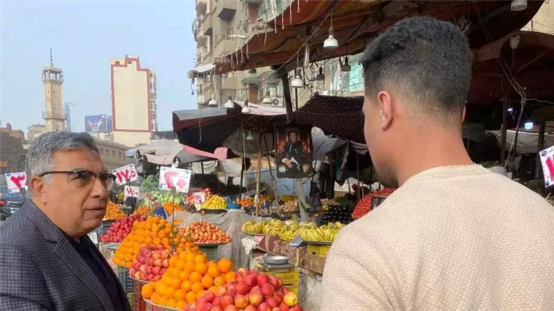محافظ الدقهلية يتفقد أعمال النظافة بشارع الدراسات في المنصورة