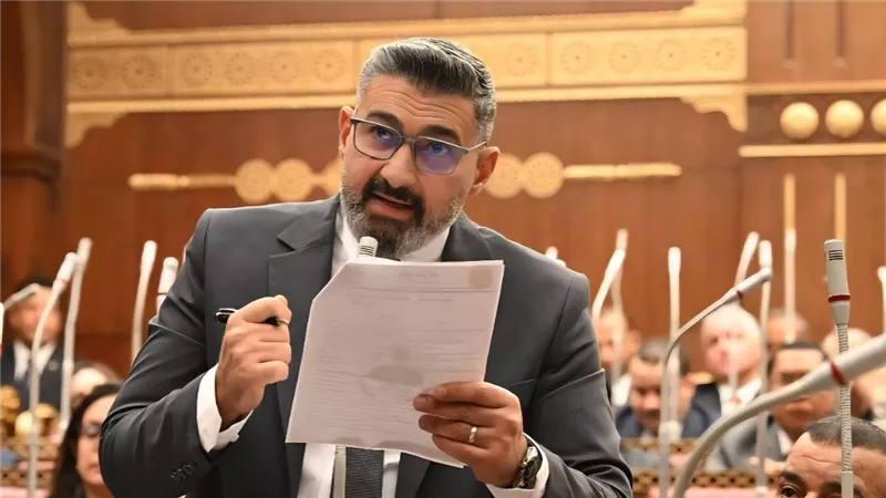ياسر جلال: المستشفيات الجامعية العمود الفقري للمنظومة الصحية