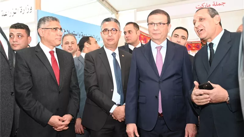 وزير الزراعة: طرح كميات كبيرة من اللحوم والدواجن بأسعار التكلفة طوال رمضان