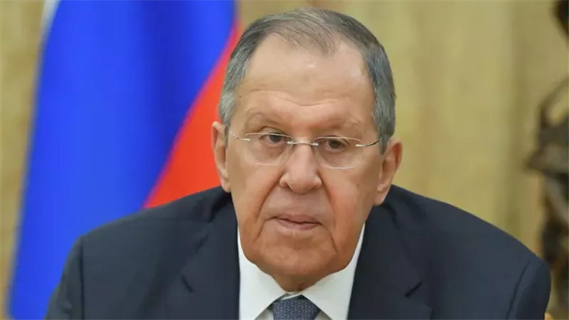 «عدم قبول ممارسة ضغوط قسرية».. لافروف يؤكد التزام روسيا بدعم كوبا