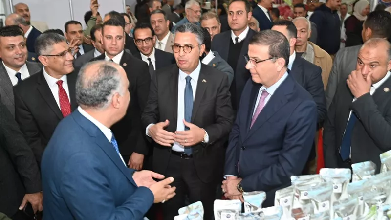 وزير التموين: الدولة تحرص على حماية المستهلك وتعزيز منظومة الأمن الغذائي 