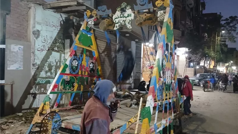الآلاف يحيون الليلة الكبيرة لمولد علي الروبي بالفيوم وسط أجواء روحانية
