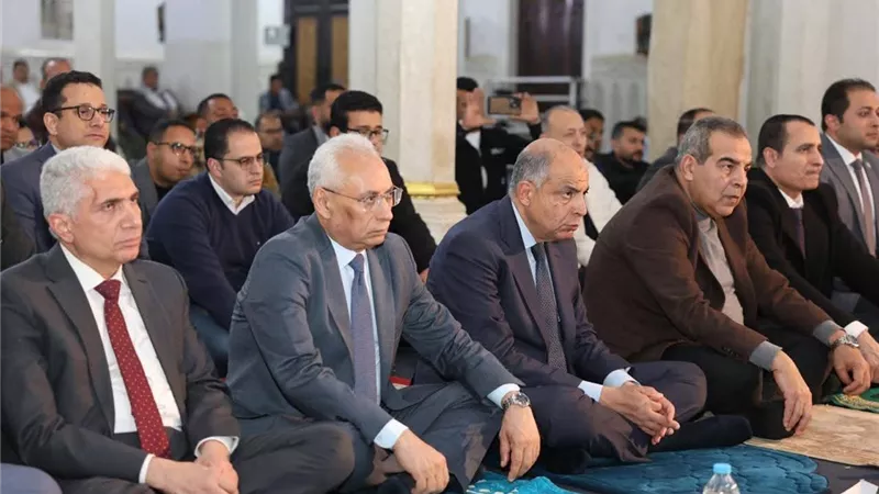 رئيس جامعة المنيا يشهد الاحتفال بليلة النصف من شعبان بمسجد صلاح الدين