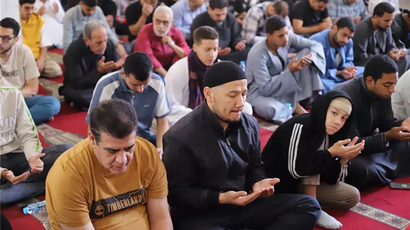 أدعية ليلة النصف من شعبان.. رددها حتى أذان المغرب