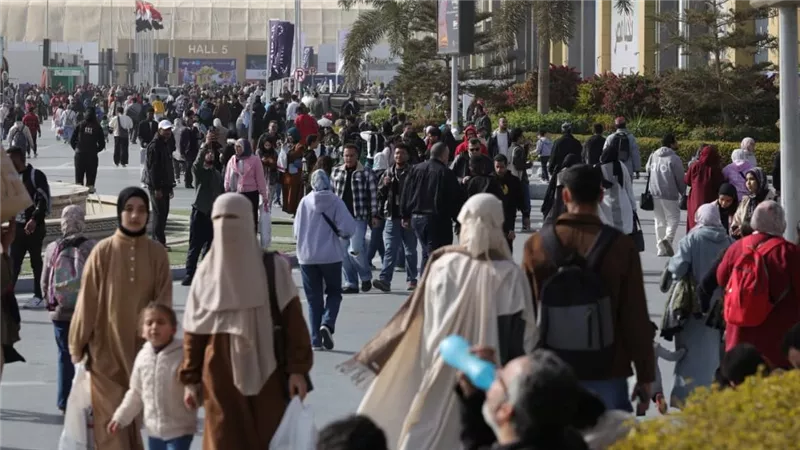 في آخر أيامه.. معرض القاهرة الدولي للكتاب يقترب من 6 ملايين زائر