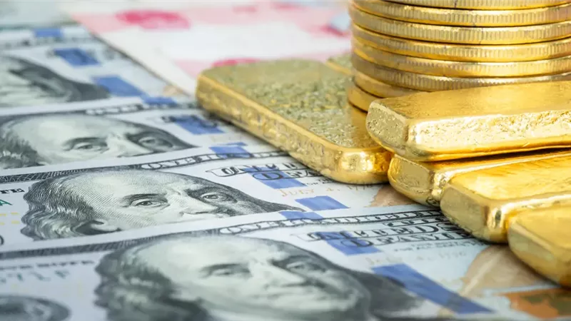 خبير اقتصادي يقترح 9 مبادرات لسداد ديون مصر بدلا من التبرعات|خاص 