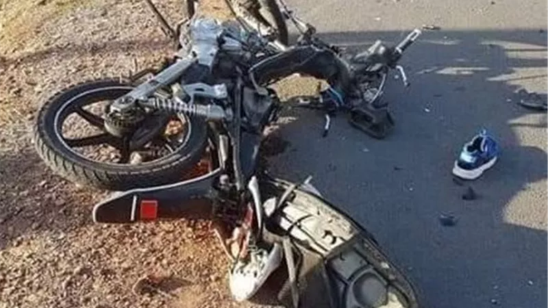 مصرع شابين في حادث تصادم دراجة نارية بسيارة نقل بالشرقية 