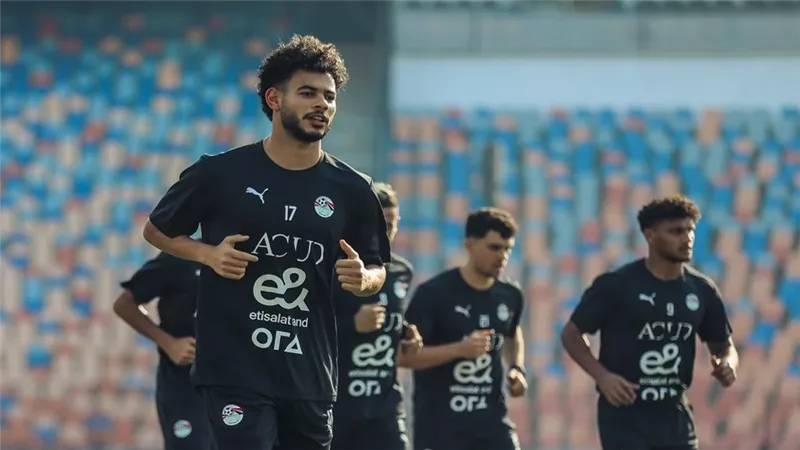 جمهور الزمالك لا ينسى أبناءه.. مراسل سعودي يكشف موقفا مميزا مع دونجا
