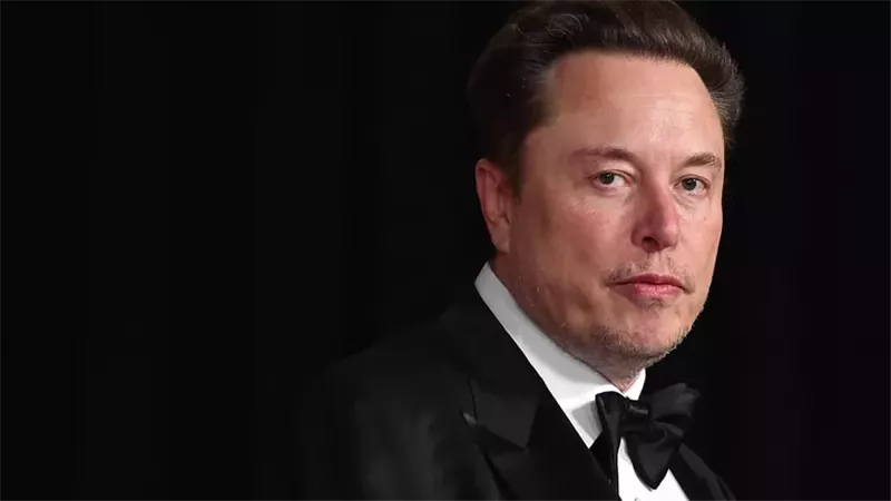 عقب مداهمة مكتب منصته.. استدعاء إيلون ماسك للإدلاء بشهادته في فرنسا 