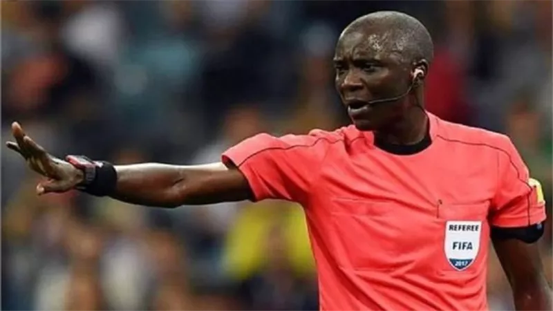 بالأسماء.. طاقم حكام كاميروني لمواجهة الزمالك وزيسكو بالكونفدرالية 