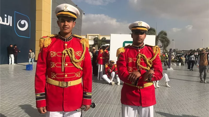 بالموسيقى العسكرية.. معرض الكتاب ينهي فعالياته في اليوم الختامي 