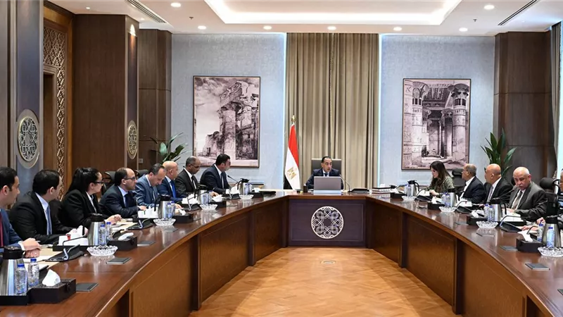 الحكومة تدرس استغلال أسوار محطات المياه لإقامة أنشطة تجارية وخدمية