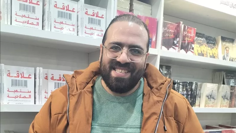 محمد عصمت: رواية تماثيل الملح تنتمي إلى الرعب النفسي|خاص