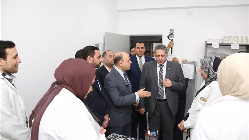 محافظ كفرالشيخ يفتتح أعمال تطوير القسم الداخلي بمستشفى فوه المركزي  