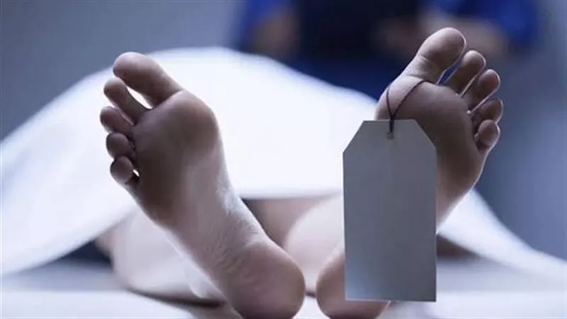 مصرع شاب صدمه قطار أمام مزلقان السكة الحديد في أبوقرقاص جنوب المنيا