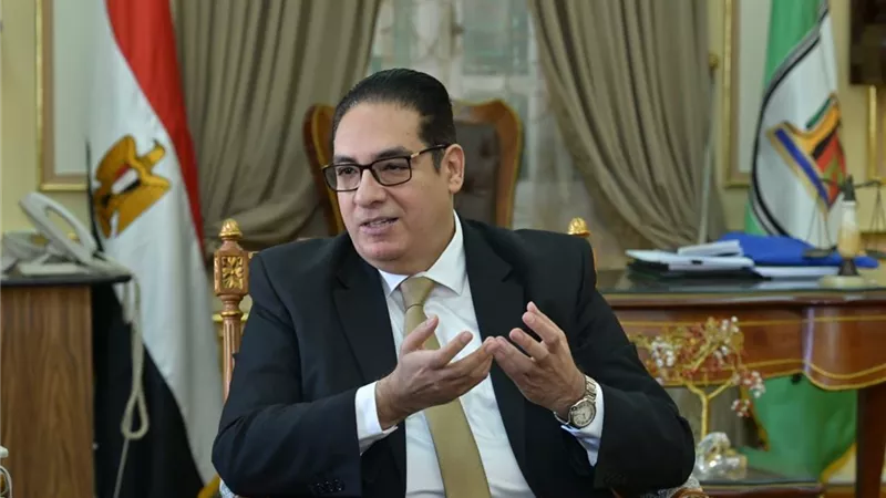 رئيس جامعة القاهرة: معهد الأورام يستقبل 1522 حالة يوميا.. تفاصيل