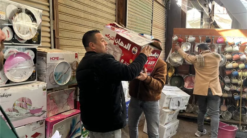 محافظ المنيا يوجّه بتكثيف التفتيش على المحال العامة.. وتحرير 404 مخالفات