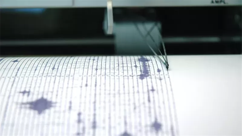 زلزال بقوة 6.2 درجة على مقياس ريختر يضرب سواحل نيوزيلندا