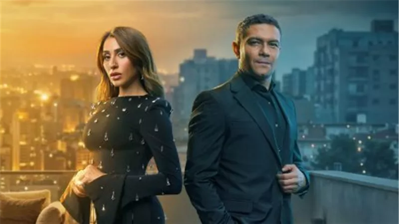 «الستات كلوا وشي».. والدة آسر ياسين بعد الهجوم عليه بسبب «اتنين غيرنا»