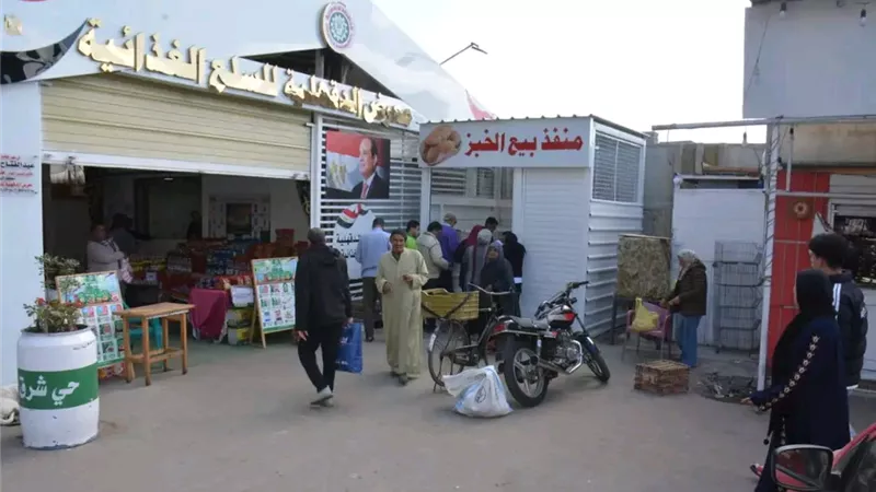 محافظ الدقهلية: افتتاح منفذ جديد لمخبز المحافظة لتخفيف الزحام بالمنصورة