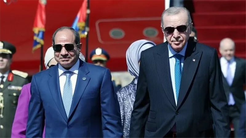 محمود عنبر: مصر وتركيا تتمتعان بعلاقات متوازنة مع القوى الإقليمية| فيديو