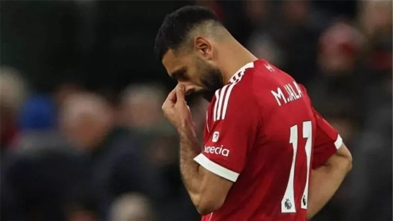 قرار مفاجئ من إدارة ليفربول الإنجليزي بشأن مصير محمد صلاح
