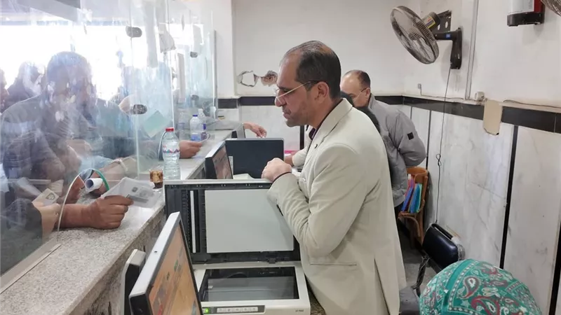 رئيس مدينة كفر الشيخ يتابع سير العمل بالمركز التكنولوجي ومنظومة التصالح