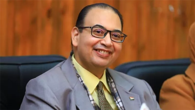 رئيس جامعة كفر الشيخ يشهد فعاليات اليوم العلمي لوحدة أمراض الكلى