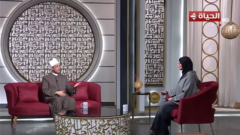 كيف نخشى من الله ونصلح الباطن مثل الظاهر؟.. عالم بـ«الأوقاف» يُجيب| فيديو