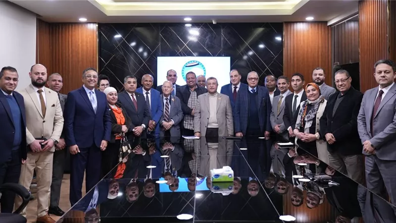 أمانة الطاقة المركزية بـ«حزب مستقبل وطن» تعقد اجتماعاً برئاسة أسامة كمال